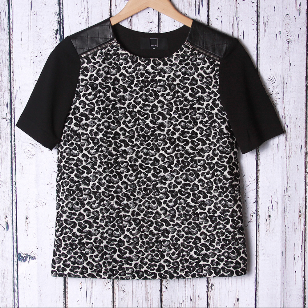 Dolce Vita Animal Print Top Size XS